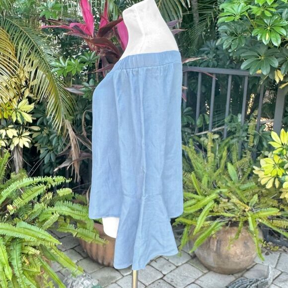Design Lab Lord & Taylor Women's Chambray Off-The-Shoulder Top - Picture 3 of 5